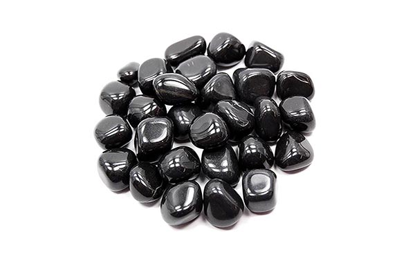 عقیق سیاه ، انیکس