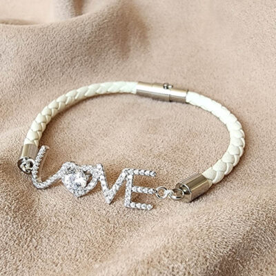 دستبند نقره Love - کد B102 دستبند نقره نگین دار